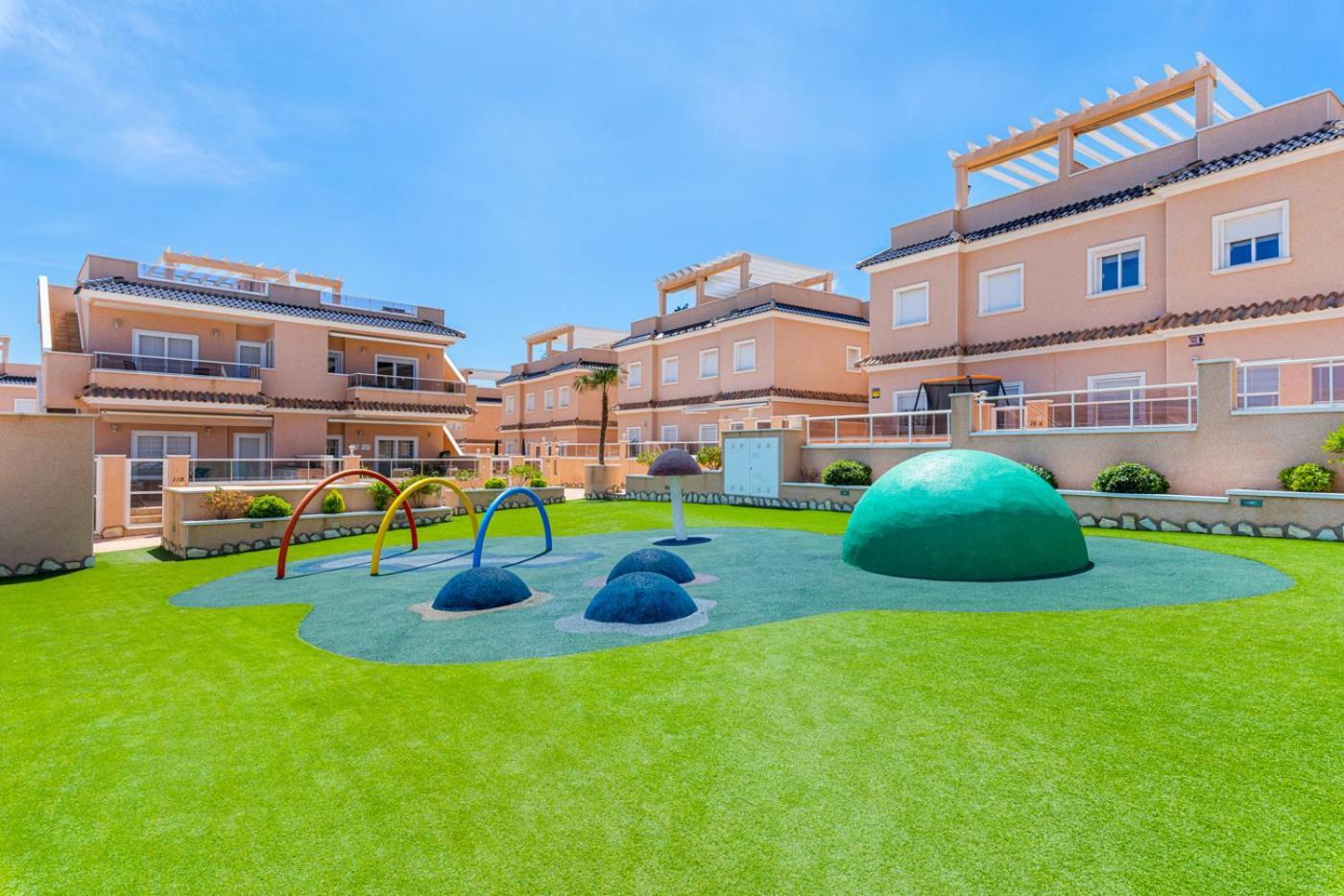 Apartments Punta Prima Indoor & Outdoor Pool Torrevieja Ngoại thất bức ảnh